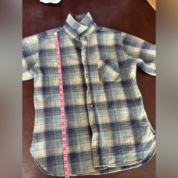 Vintage 100% wool blue Pentleton button up. Fits women’s L. - Picture 2 of 12